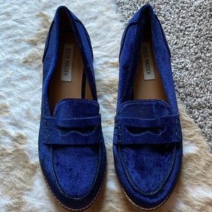 Steve Madden blue velvet shoes